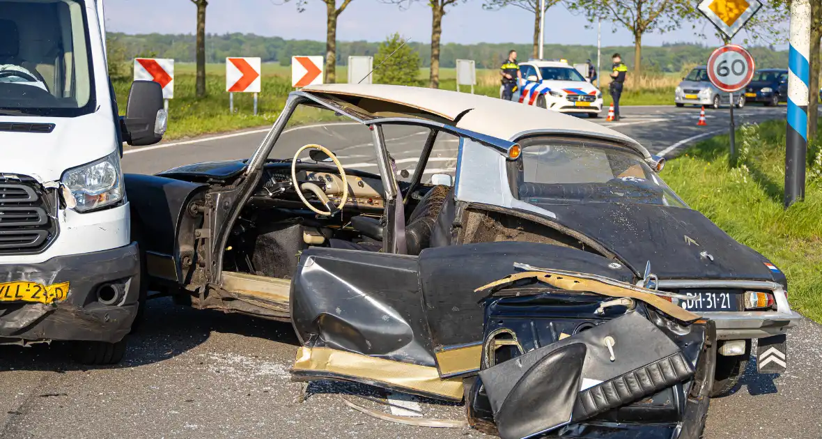 Dronkenlap veroorzaakt verkeersongeval - Foto 8