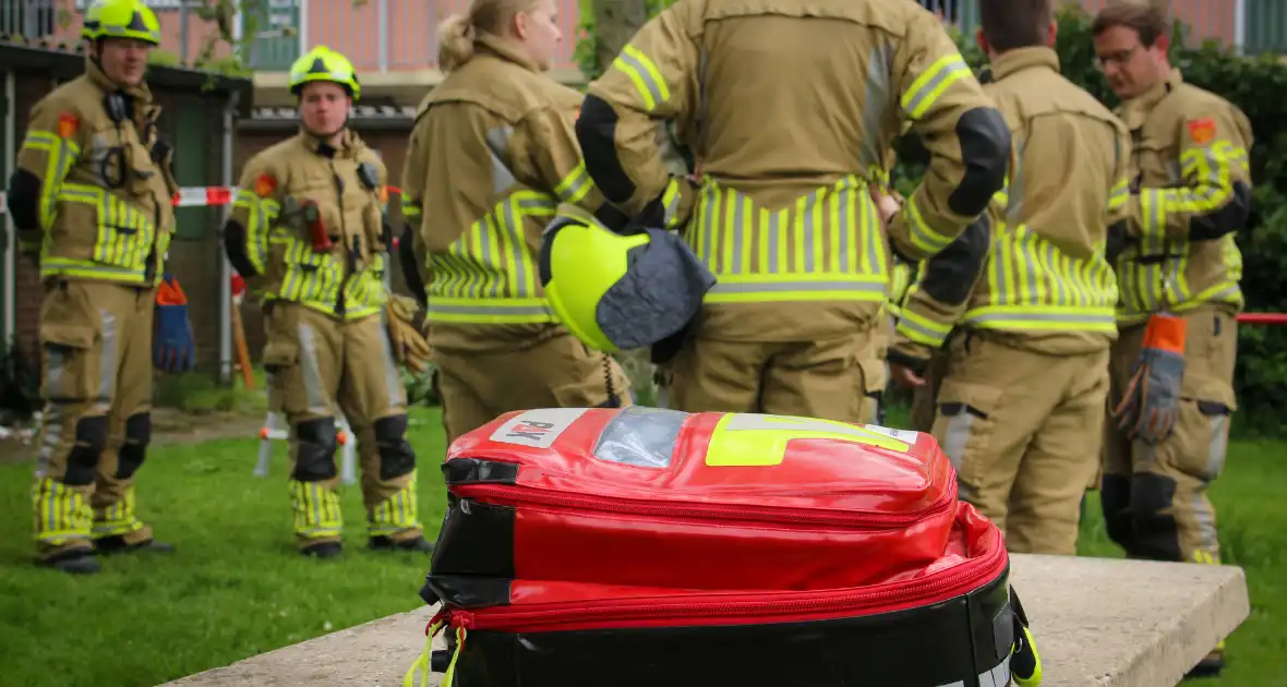 Persoon valt door asbestdak - Foto 2