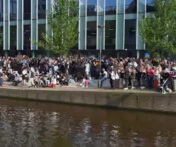 Honderden demonstranten verzamelen zich opnieuw