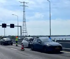 Kettingbotsing op Haringvlietbrug