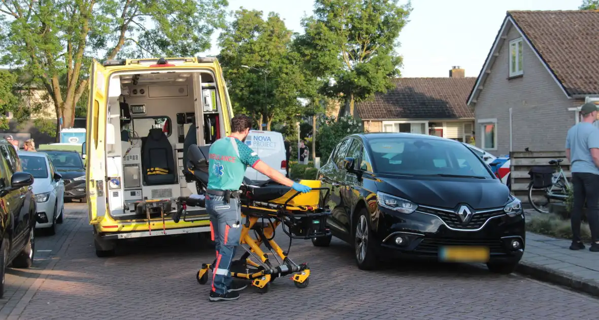 Traumateam ingezet voor aanrijding met fietser - Foto 3