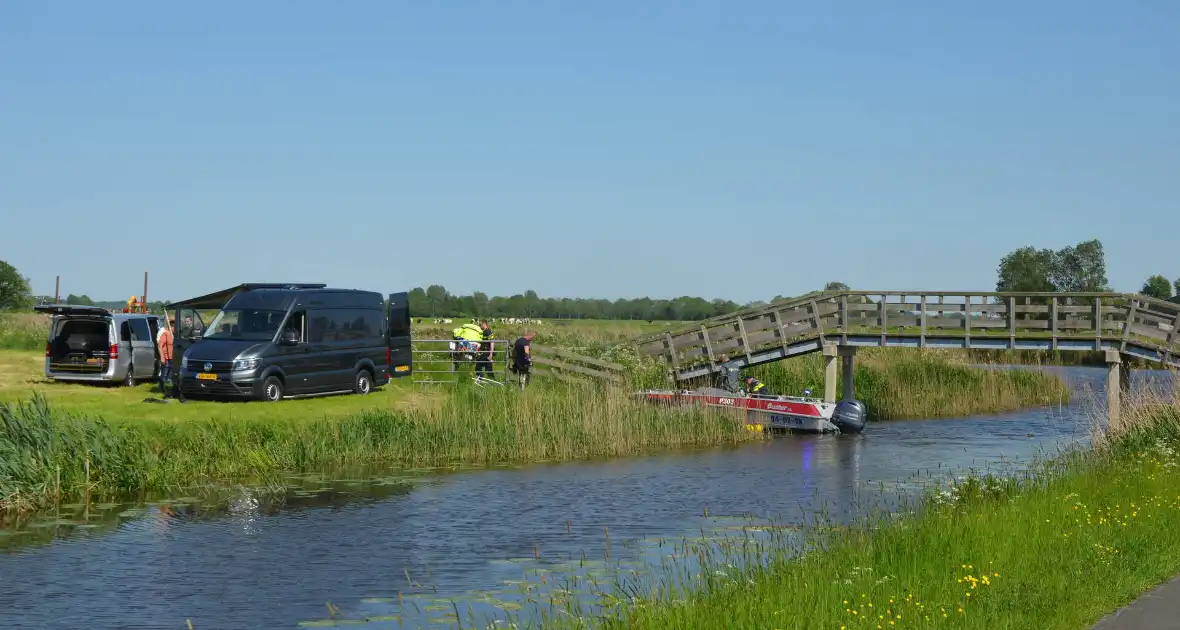 Onderzoek gestart na aantreffen stoffelijk overschot in water - Foto 2