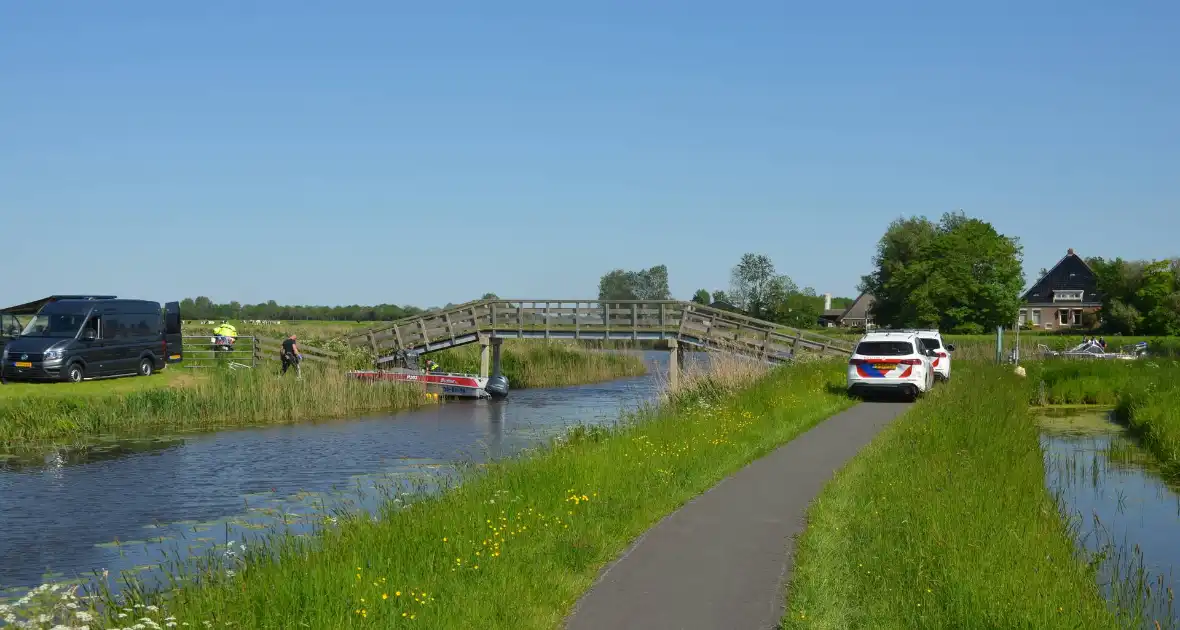 Onderzoek gestart na aantreffen stoffelijk overschot in water - Foto 3