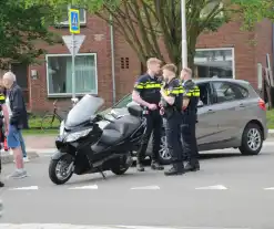 Motorrijder gewond bij aanrijding met personenauto