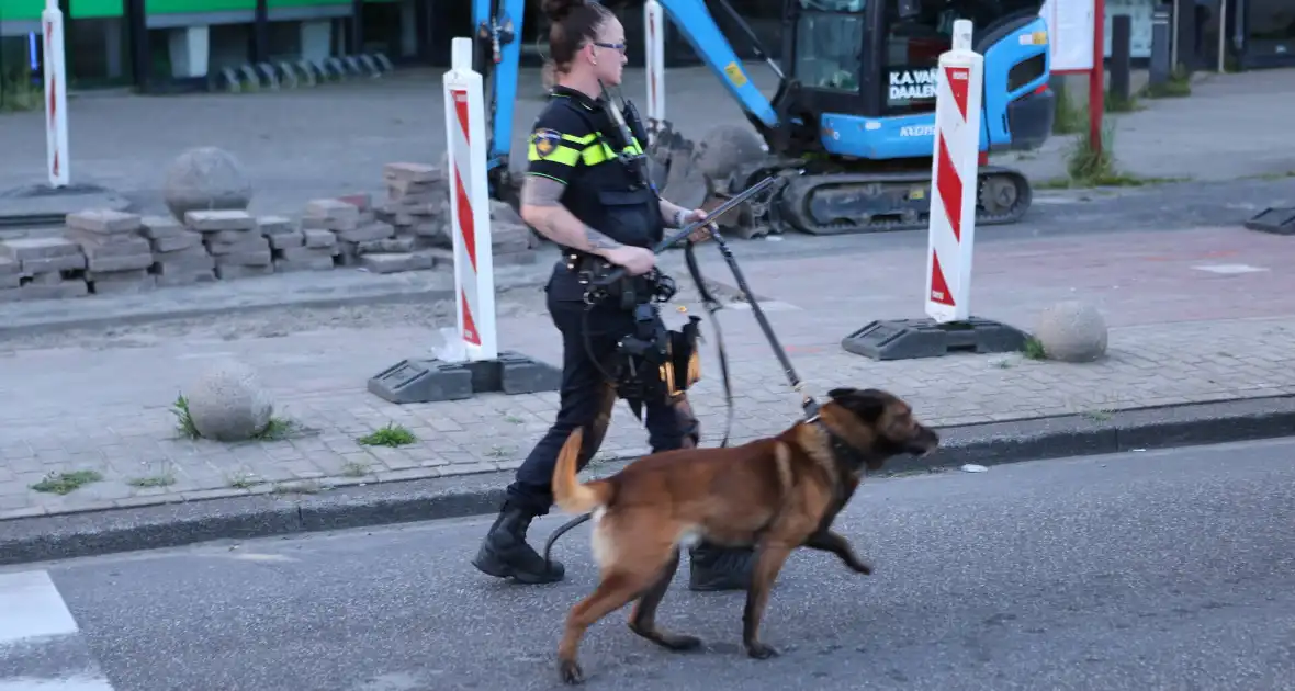 Politie-inzet na geweldsincident bij de Bazaar - Foto 8