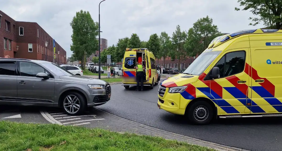 Fietser geschept op beruchte rotonde - Foto 2