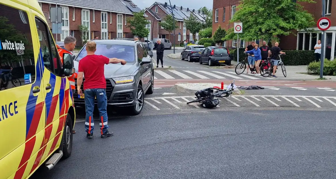 Fietser geschept op beruchte rotonde - Foto 4