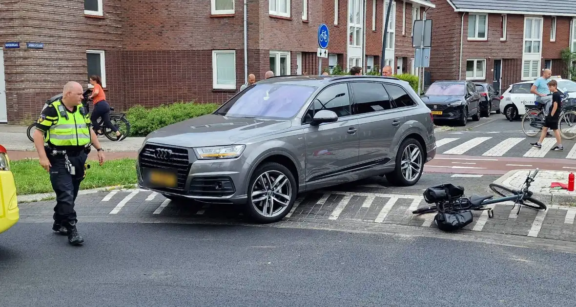 Fietser geschept op beruchte rotonde - Foto 5