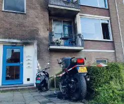 Brand in motor zorgde voor flinke schade aan flat