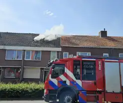 Felle brand op zolder van woning