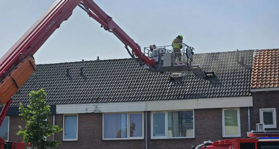 Felle brand op zolder van woning - Foto 10