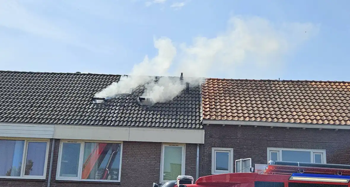 Felle brand op zolder van woning - Foto 2