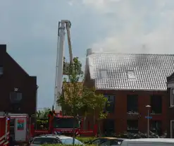 Flinke brand op dak van nieuwbouwwoning