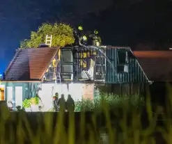 Veel brandschade aan vakantiewoning door overslag vanuit vuurkorf