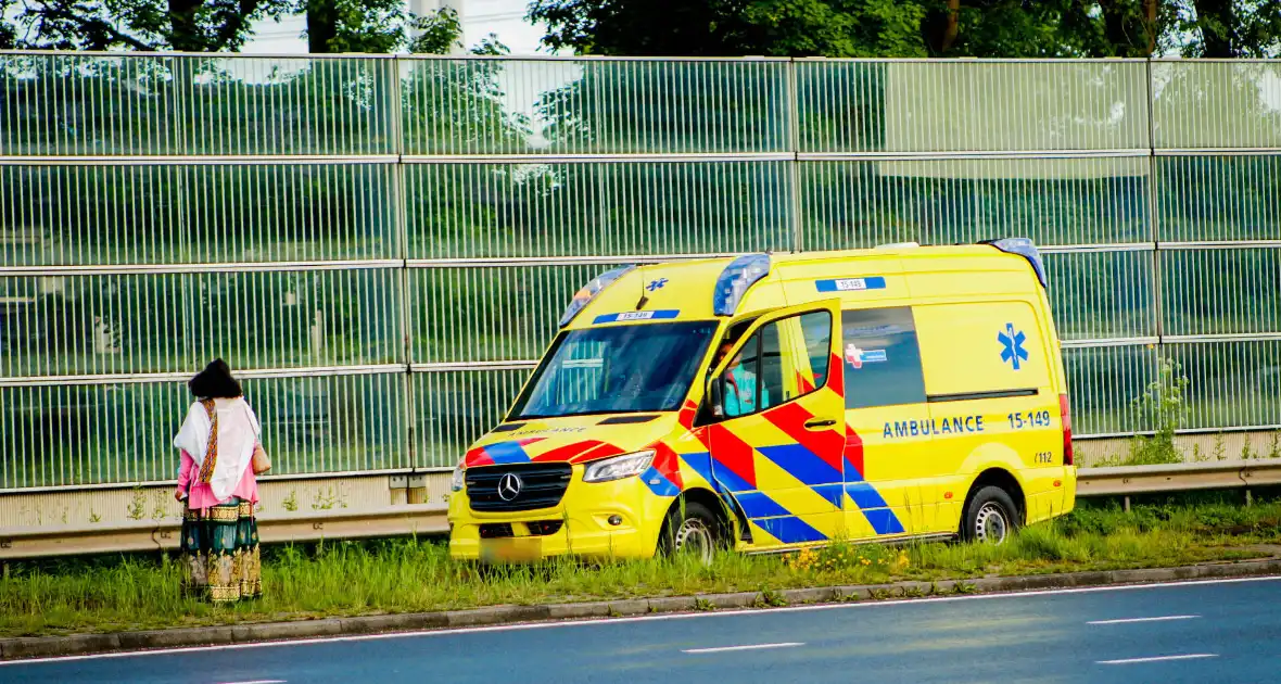 Flinke schade na kop-staartbotsing - Foto 1