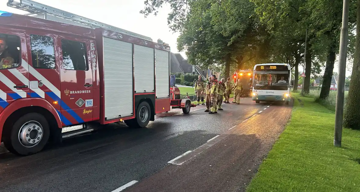 Brandweer pompt overtollig water weg - Foto 1