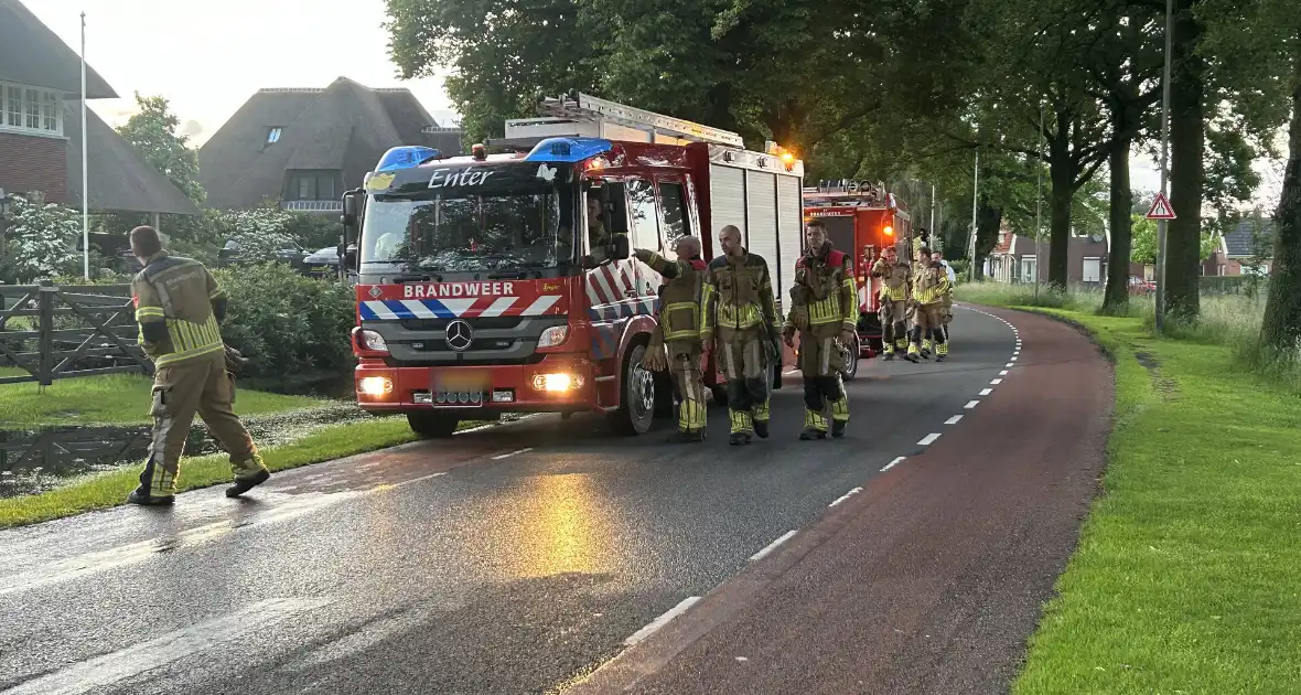 Brandweer pompt overtollig water weg - Foto 2