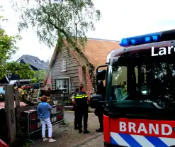 Heftruck in brand in bedrijfspand