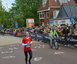 Hardloopwedstrijd drukbezocht in binnenstad