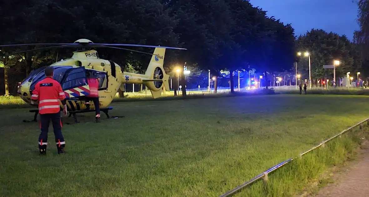 Traumahelikopter brengt specialistische arts naar ziekenhuis - Foto 2