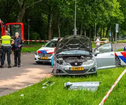 Zwaargewonde na aanrijding met auto's