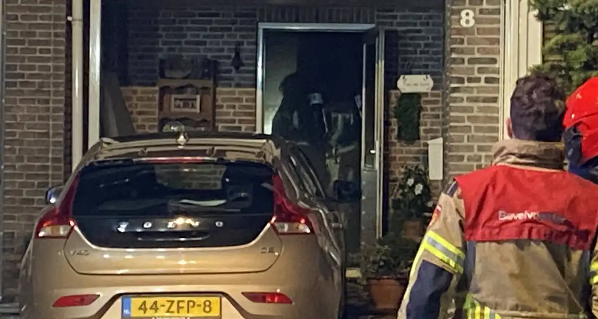 Rookontwikkeling bij woningbrand - Foto 4