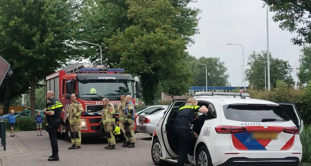 Brandweer assisteert politie bij inzet in woning