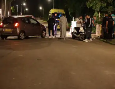 Scooterrijder geschept op kruising