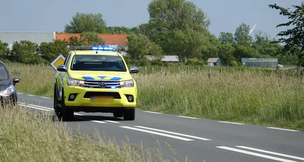 Auto afgesleept bij kop-staartbotsing - Foto 1