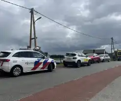 Bestuurders gecontroleerd na botsing op dijk