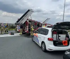 Auto te water na frontale aanrijding met vrachtwagen