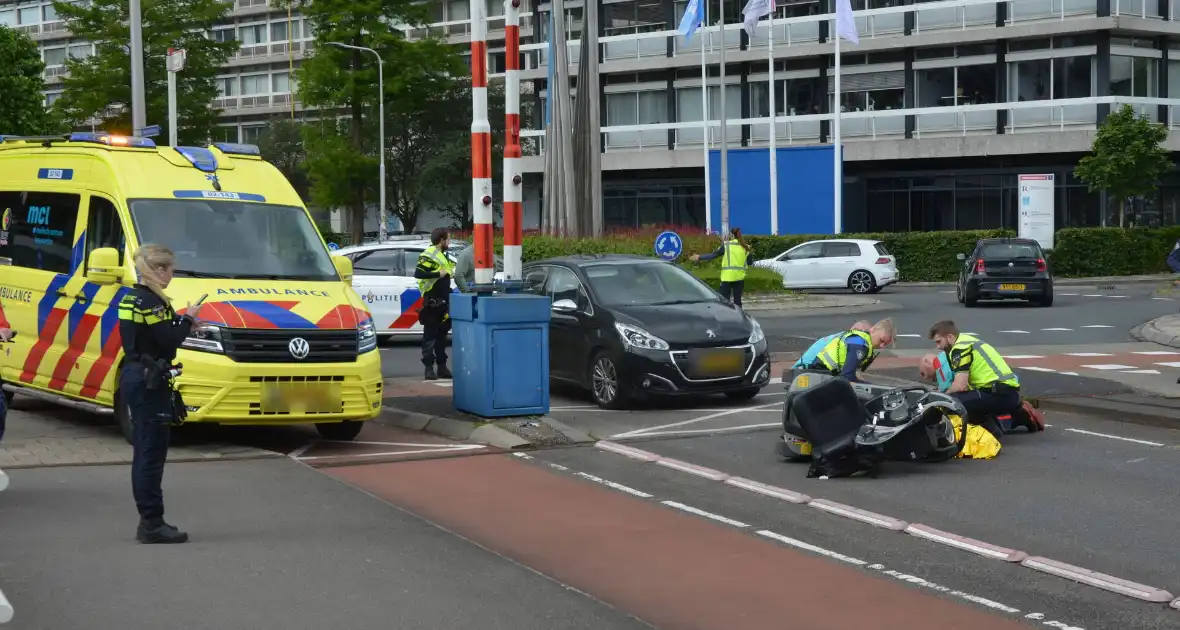 Scootmobieler aangereden door automobilist