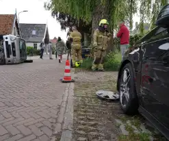 Traumateam ingezet voor auto op zijkant