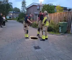 Brandweer aanwezig voor sterke lucht in woonwijk