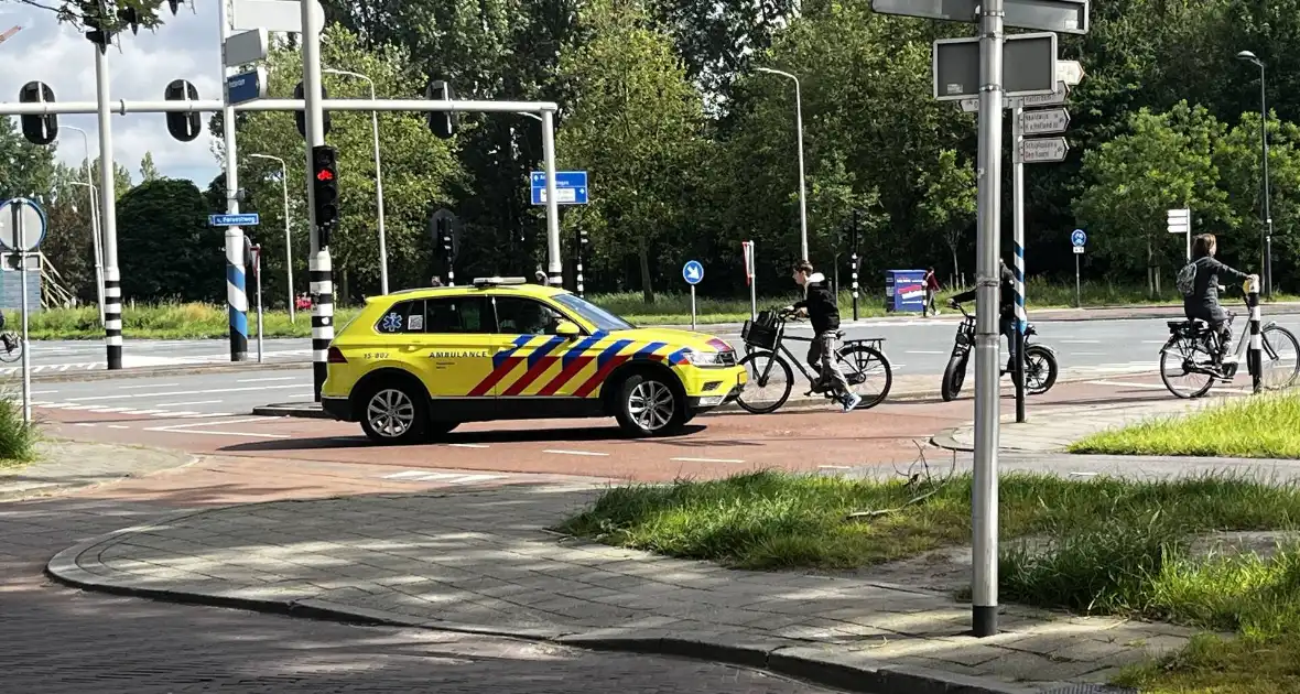 Veel hulpdiensten aanwezig voor vermoedelijke gaslek Vermeertoren - Foto 4