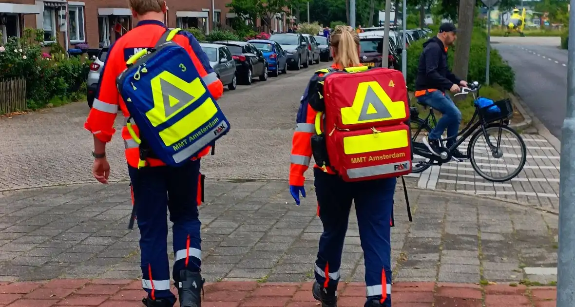 Traumahelikopter landt voor incident in woonwijk