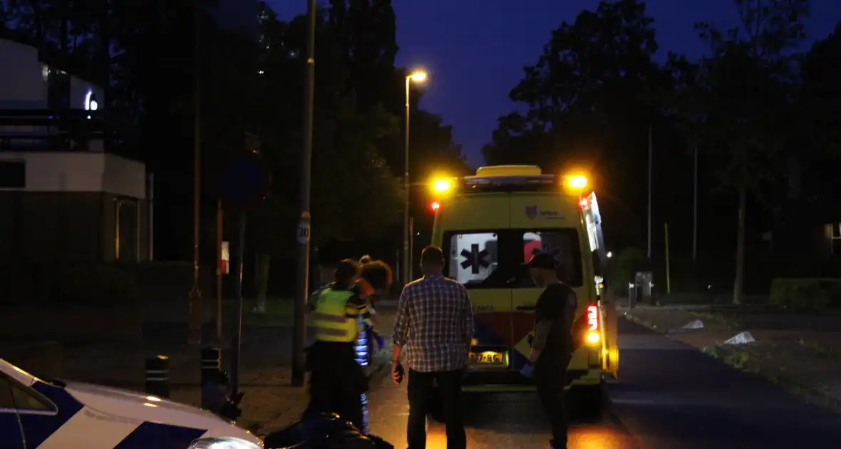 Scooterrijder hard ten val, werk politie tegen - Foto 1