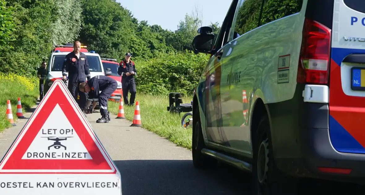 Kinderfiets aangetroffen bij steiger, hulpdiensten aanwezig - Foto 4