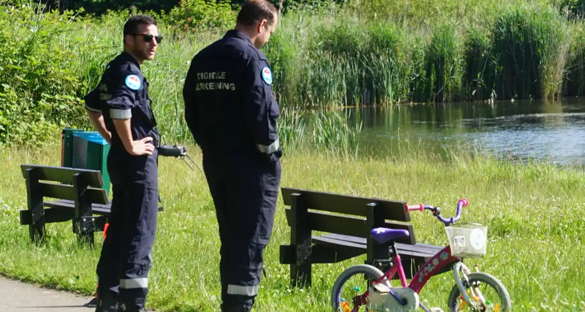 Kinderfiets aangetroffen bij steiger, hulpdiensten aanwezig - Foto 7