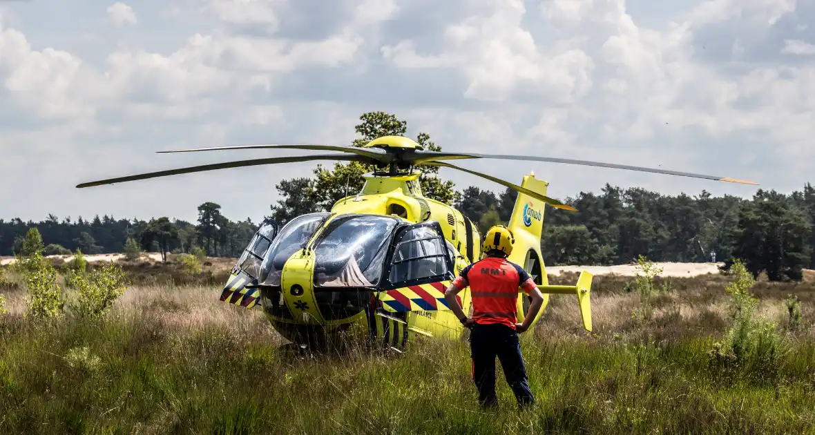 Traumahelikopter landt midden in natuurgebied