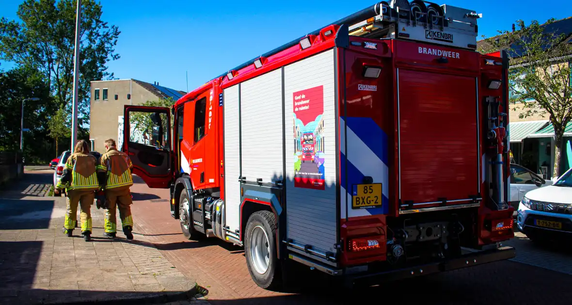 Ontplofte accu veroorzaakt schade in schuur - Foto 7