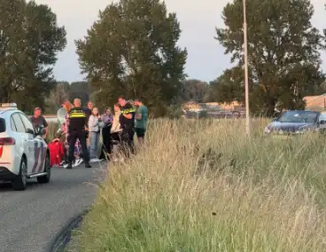 Scooterrijdster gewond na mogelijke botsing