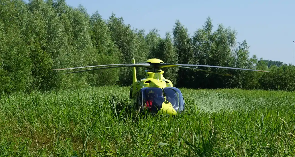 Traumahelikopter landt voor noodsituatie in Donckse velden - Foto 1