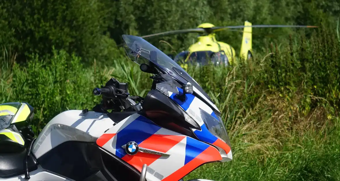 Traumahelikopter landt voor noodsituatie in Donckse velden - Foto 4