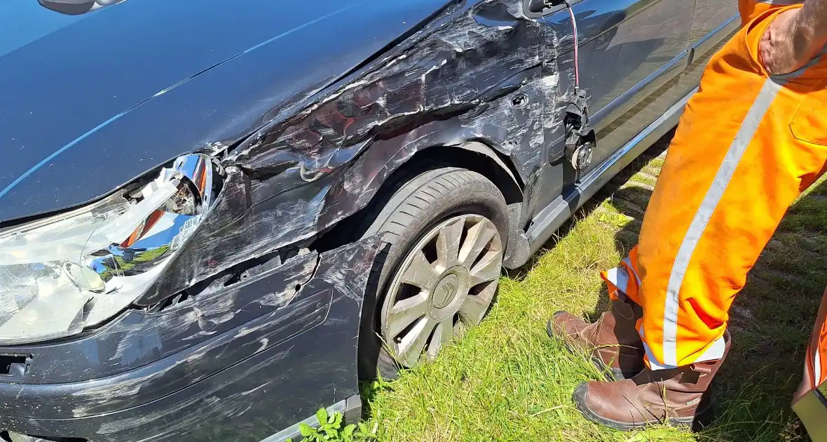 Fikse schade bij ongeval op snelweg - Foto 2