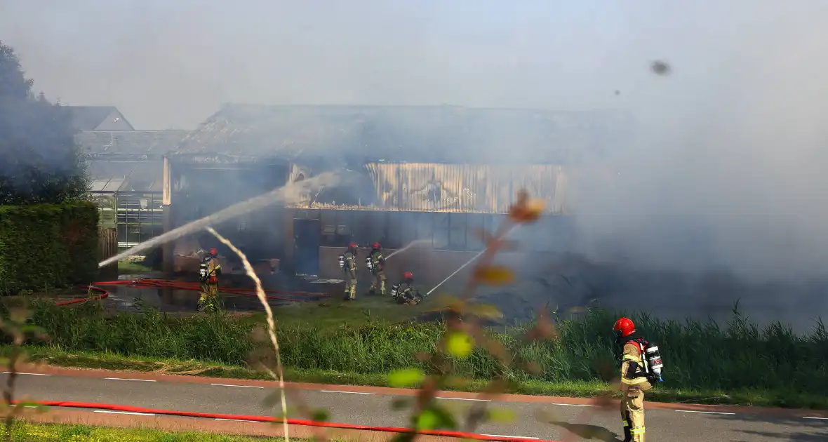 Zeer grote brand veroorzaakt veel rookontwikkeling
