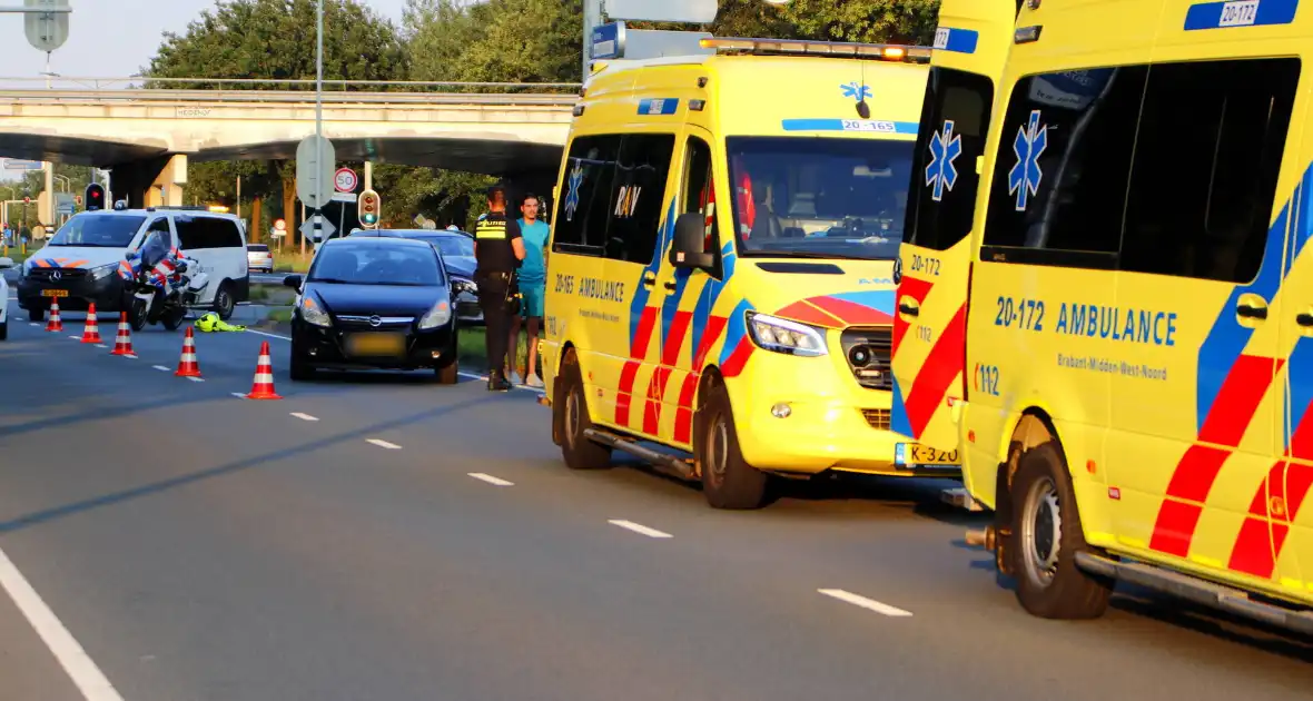 Gewonde bij botsing tussen auto's