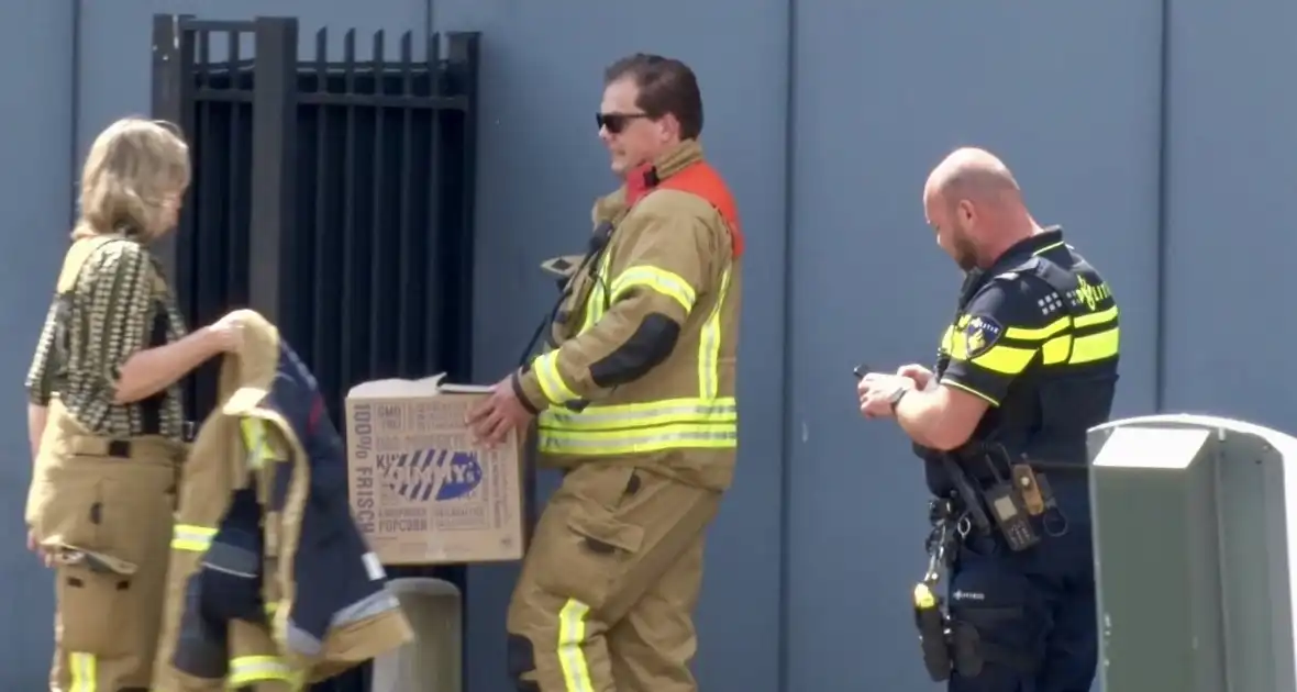 Brandweer controleert rookontwikkeling bij popcornfabriek - Foto 6