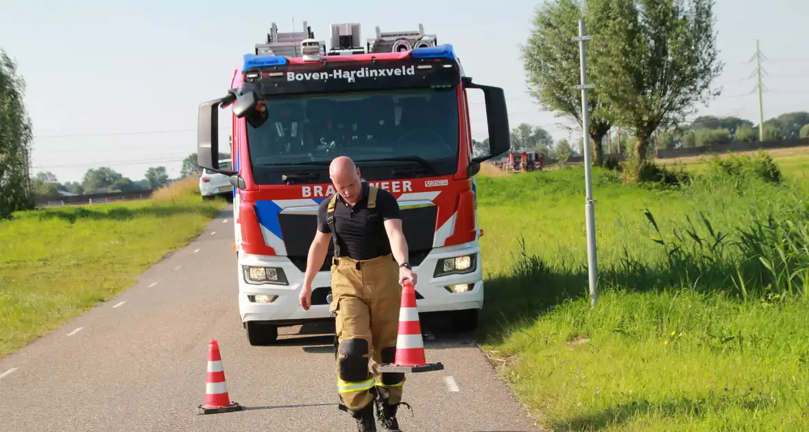 Middelbrand na bermbrand langs spoor - Foto 5