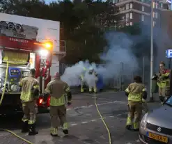 Veel rookontwikkeling bij brand in papiercontainer